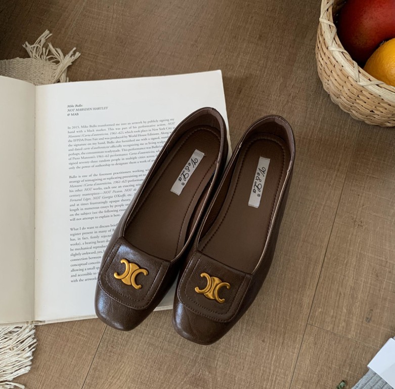 Screenshot 2025-07-29 140143 40 SIZE shallow mouth flat slip-on lazy shoes grandma shoes - Image 1