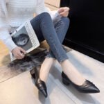 Pointed-toe high heels, 2026 new spring style, women's mid-heel, black soft-soled leather shoes, chunky heel, work shoes. - Image 8