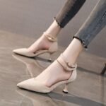French Socialite High Heels Elegant Girls' 2026 New Spring Pointed Toe Buckle Cat Documentary Shoes Women's Mid-Heel - Image 4