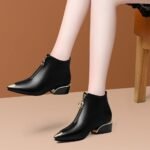 2026 Women's Genuine Leather Chunky Heel Pointed Toe Shoes, Stylish and Versatile, New Spring/Autumn British Style Ladies' Shoes - Image 6