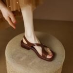French Retro Brown Thong Sandals for Women, Flat 2024 Roman Style Single Strap Beach Thin Strap Low Heel Black Square Toe