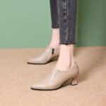 Genuine Leather Deep-Mouth High-Heeled Shoes for Women 2025 Spring and Autum New Pointed Toe Medium Heel Soft Sole Versatile Professional Small Leather Shoes for Women - Image 6