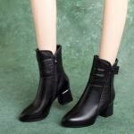 Foreign Trade Short Boots for Women, 2025 Winter New Style, Fleece-Lined, Warm Mid-Calf Boots, Chunky Heel, Versatile, Soft Sole, Pointed Toe Women's Boots - Image 5