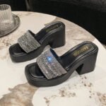 Korean Style Thick Bottom Chunky Heel Slippers Women's Outer Wear Spring and Summer 2025 New Style Chunky Heel Square Head Rhinestone Sandals - Image 6