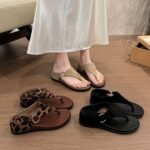 Retro Style Height-Increasing Thick-Soled Flip-Flops for Women, Summer Outdoor Wear, 2026 New Model, Suitable for Pairing with Dresses, Wedge Sandals - Image 5