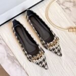 Houndstooth women's shoes 2026 new style, Chanel-inspired flat shoes, pointed toe loafers, versatile and elegant moccasins to pair with skirts - Image 5