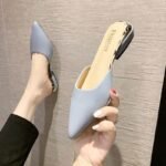 New 2026 Model Half-Summer Pointed-Toe Essential Slip-On Fashion Soft-Soled Slippers for Ladies, Suitable for Outdoor Wear and Commuting, in Yellow