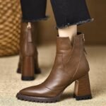 British Retro High-Heeled Back Zipper Short Boots for Women 2025 Autumn and Winter New Soft Leather Simple Thick Heel Fashion Boots
