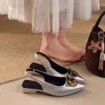 Plus-size elegant single shoes for women to pair with skirts, gentle evening style shoes, high-end versatile and comfortable French-style closed-toe sandals - Image 3