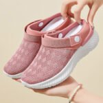 Shoes for Women 2025 Summer Cross-Border Wholesale Slip-On Mom Shoes Fly-Knit Breathable Flats Slippers Fashionable Casual Shoes