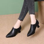 Genuine Leather Deep-Mouth High-Heeled Shoes for Women 2025 Spring and Autum New Pointed Toe Medium Heel Soft Sole Versatile Professional Small Leather Shoes for Women