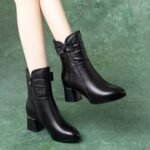 Foreign Trade Short Boots for Women, 2025 Winter New Style, Fleece-Lined, Warm Mid-Calf Boots, Chunky Heel, Versatile, Soft Sole, Pointed Toe Women's Boots - Image 3