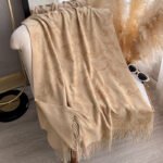Fall and winter thickened heattech scarf classical european style gilt florals shawl tassel hot stamping shawl women's scarf wholesale - Image 5
