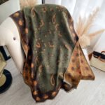 Thickeneded Version of Retro Ethnic Style Cashew Flower Scarf for Women Winter High-End Warm Scarf Imitation Cashmere Shawl - Image 4