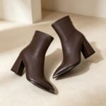 Soft leather version, super flattering French pointed toe brown short boots, perfect for early autumn, 2026 fall/winter, coffee color high-heeled ankle boots for women.