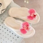 New Trendy Butterfly Orchid Flip-Flops for Women, Beach Non-Slip Sandals with Thick Soles for Summer Outdoor Wear, Eva - Image 2