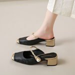 New Chinese Style French Thick Heel Toe Slippers for Women 2024 Summer New Pearl Decorated Square Toe Mule Shoes for Outer Wear - Image 2